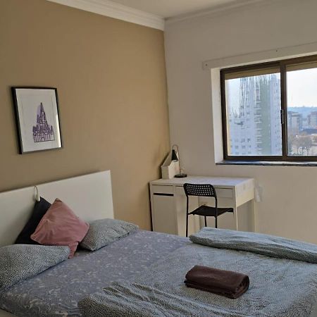 Quarto Familiar Com Cama De Casal Apenas Para Casais E Raparigas Nenhum Homem Individual 브라가 외부 사진